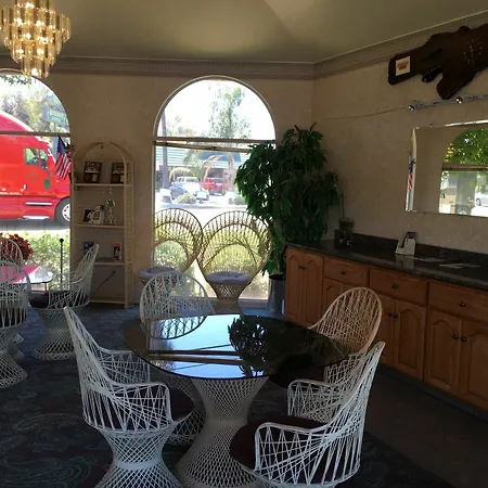Applegate Inn-2